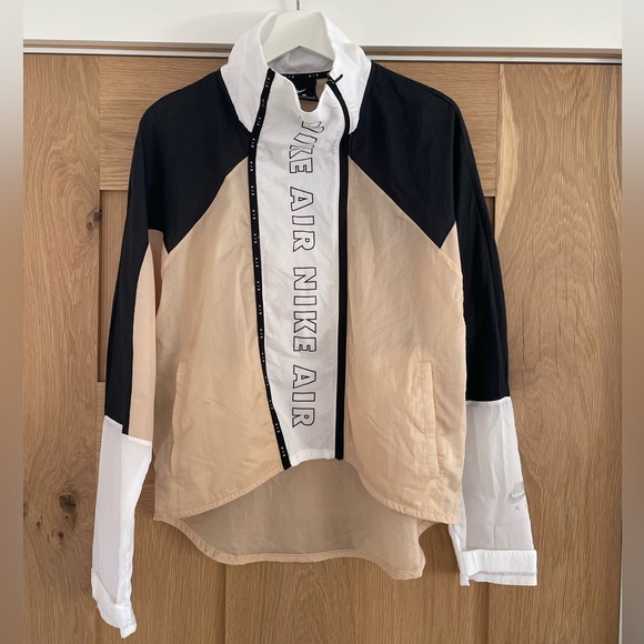 Nike Air Windbreaker Lightweight Jacket, Size Small, Multicolor - Picture 10 of 12